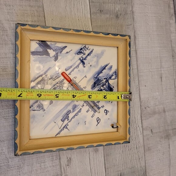 Vintage Dutch Themed Ceramic Wall Thermometer With Wooden Frame - Picture 4 of 4